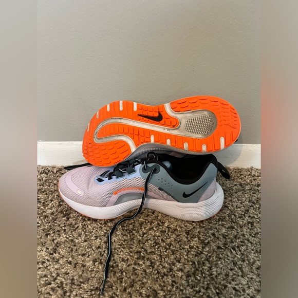 Nike React Escape Run sneaker - Picture 3 of 5